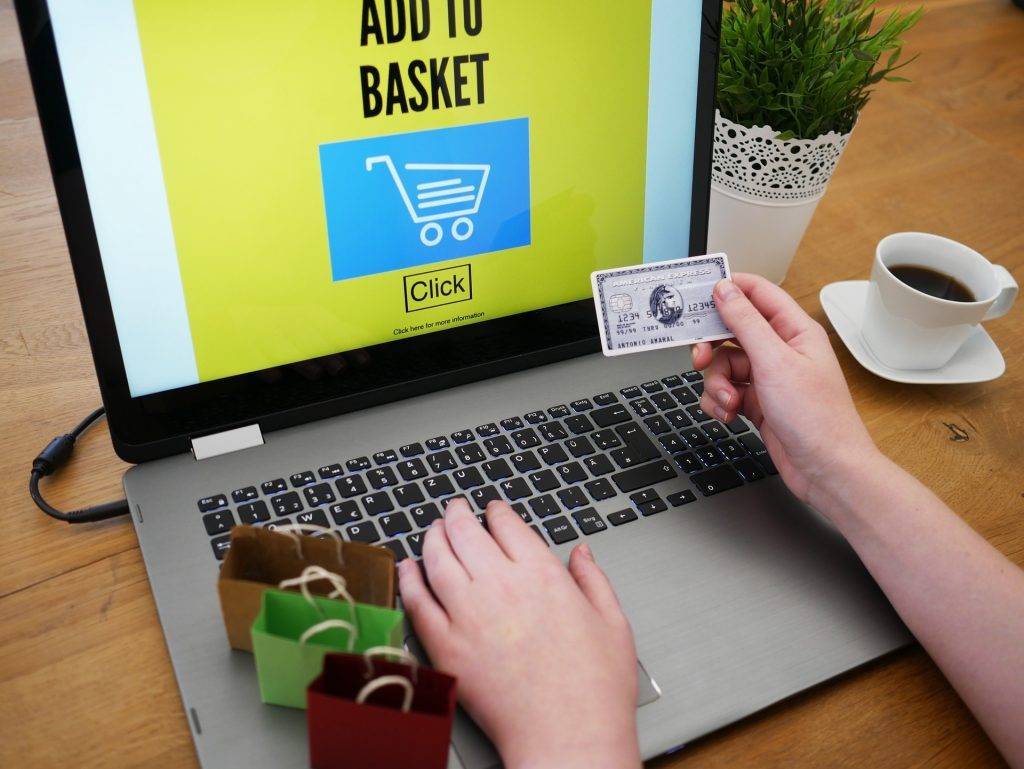 DoQQan.net 6 Ways To Save Money When Shopping Online https://doqqan.net/6-ways-to-save-money-when-shopping-online/